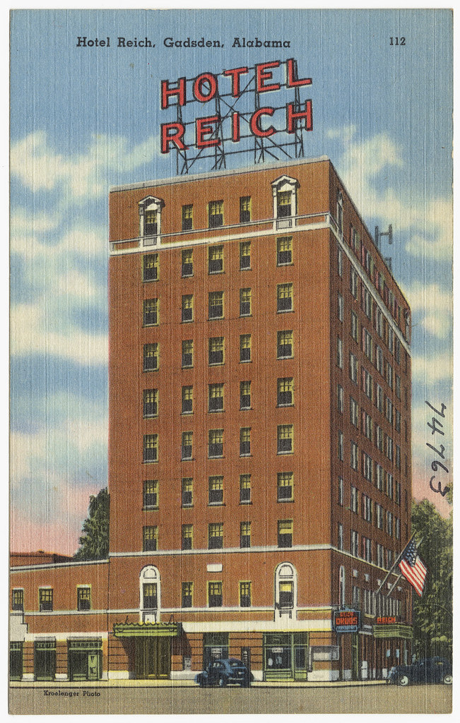 Historic postcard of Hotel Reich in Gadsden, Alabama